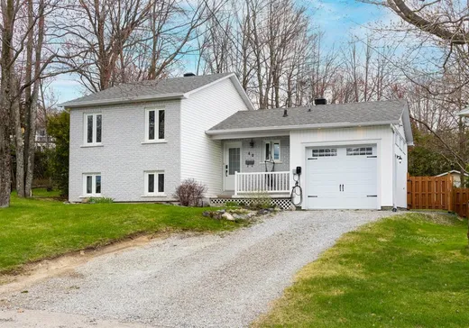 Cottage for sale - 40 Place des Érables, Windsor, J1S2S4