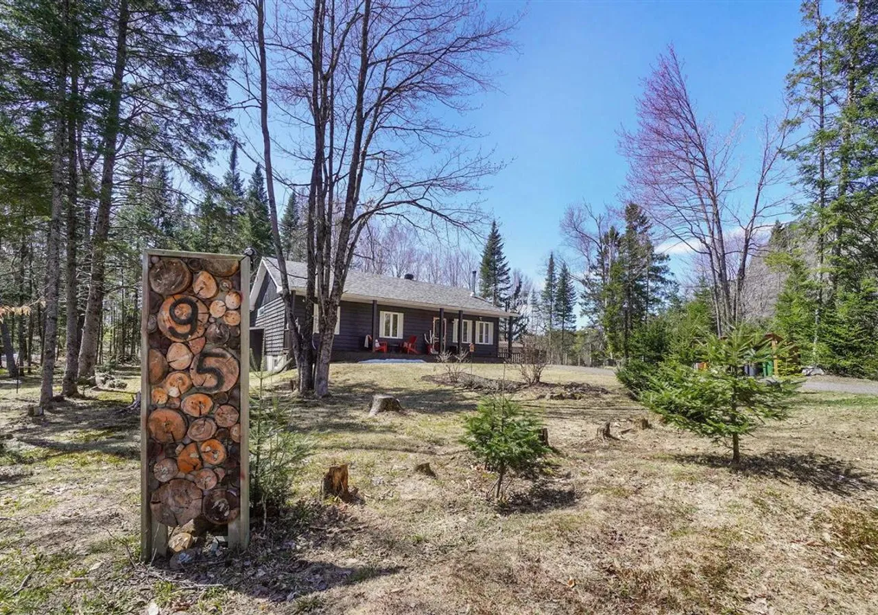 Maison à vendre - 95 Ch. Boyer, Saint-Sauveur, J0R 1R7