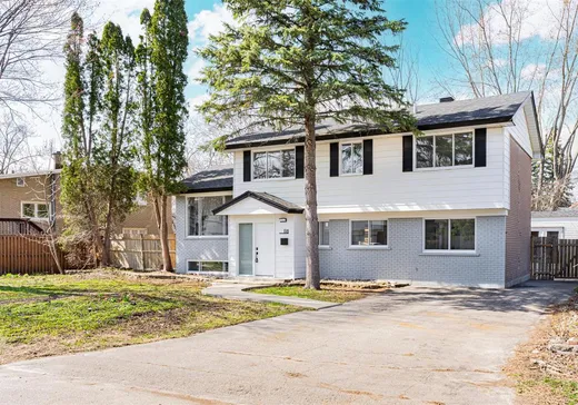 Maison à étages à vendre - 118 Rue Caruso, Dollard-Des Ormeaux, H9A1L9
