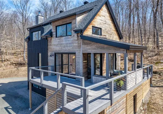 Maison à vendre - 335 Ch. du Refuge, Mont-Tremblant, J0T 1P0