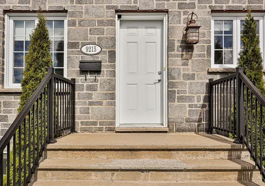 Maison à vendre - 9215-9217 Rue Jean-Baptiste-Gauthier, Mirabel, J7N 0H6