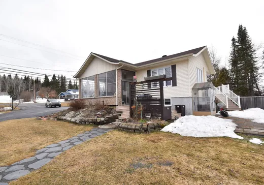 Maison à vendre - 400 Ch. du Golf, Trois-Pistoles, G0L 3S0