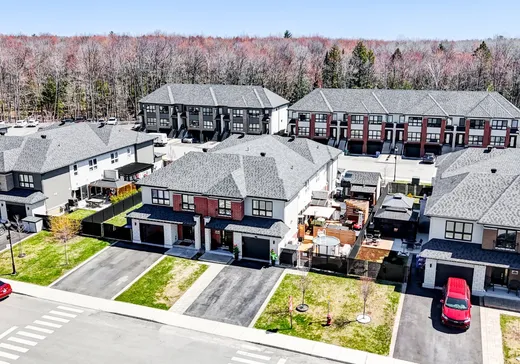Maison à étages à vendre - 1370 Av. de Rochechouart, Saint-Jérôme, J7Z0K6