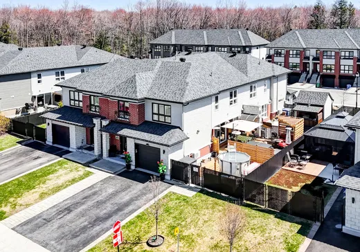 Maison à vendre - 1370 Av. de Rochechouart, Saint-Jérôme, J7Z 0K6