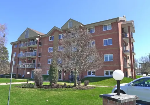 Condo for sale - 215 Rue Turcotte, Victoriaville, G6P9J1