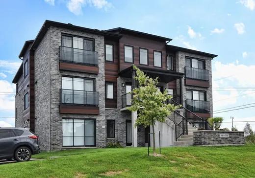 Condo à vendre - 348 Rue du Chardonnay, Sainte-Marthe-sur-le-Lac, J0N 1P0