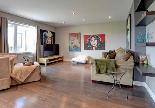 Condo à vendre - 348 Rue du Chardonnay, Sainte-Marthe-sur-le-Lac, J0N 1P0