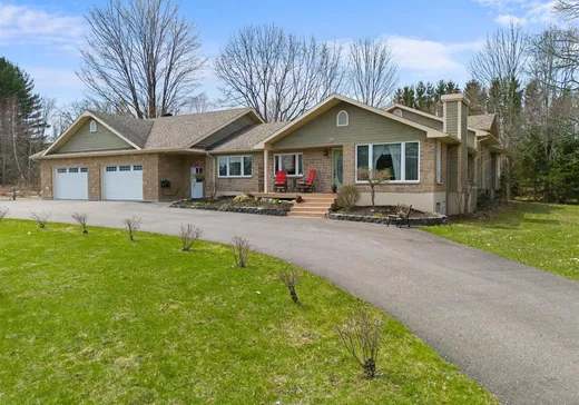 Maison à vendre - 70 Ch. Southière, Magog, J1X 0P1