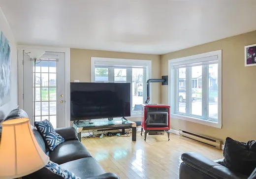 Maison à vendre - 11 Rue Principale, Pierreville, J0G 1J0