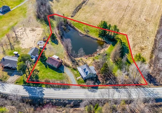 Two or more stories for sale - 287 Route 216, Sherbrooke, J0B3G0