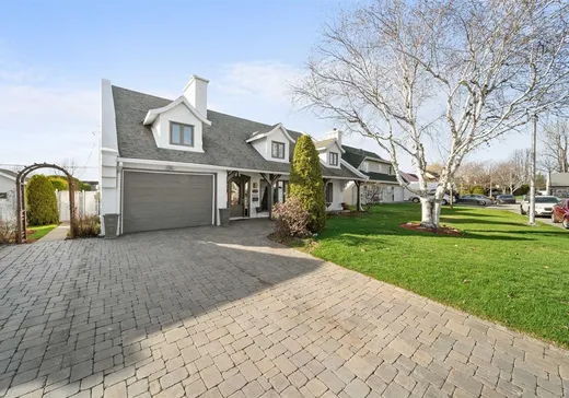 Maison à étages à vendre - 340 Rue Garneau, Pointe-Du-Lac, G9B1S5
