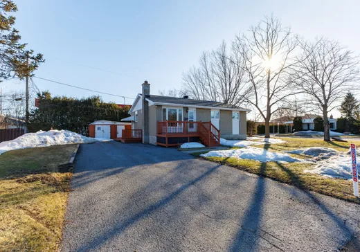 Two or more stories for sale - 602 Rue Alban-Lavigne, Gatineau, J8P6T8