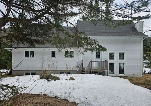 Maison à étages à vendre - 286 Ch. du Lac-du-Rocher, Val-des-Lacs, J0T2P0