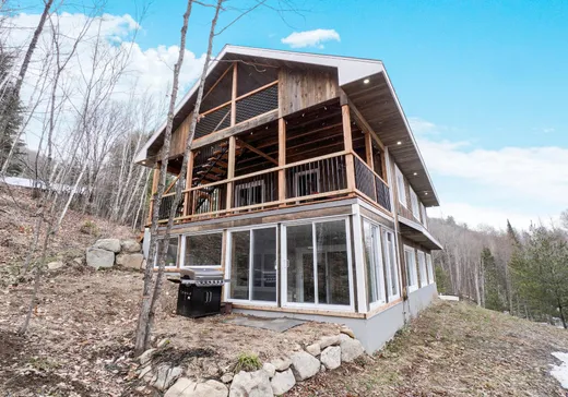 Maison à vendre - 2216 Rue de la Tourmente, Sainte-Adèle, J8B 2W7
