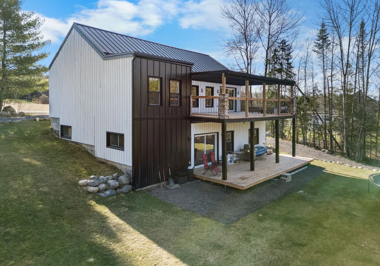 Maison à vendre - 310 Rue des Champs-Élysées, Magog, J1X 0K9