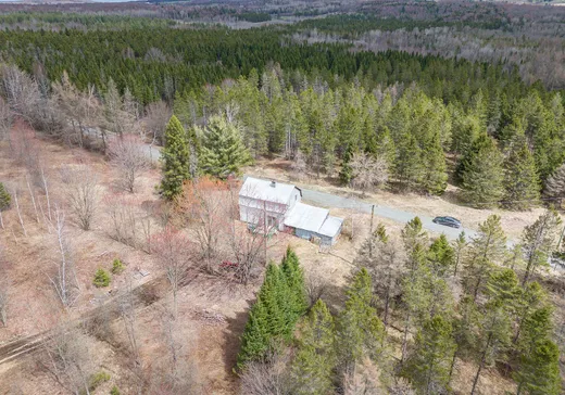 Maison à étages à vendre - 349 Ch. Roy, Valcourt, J0E2L2