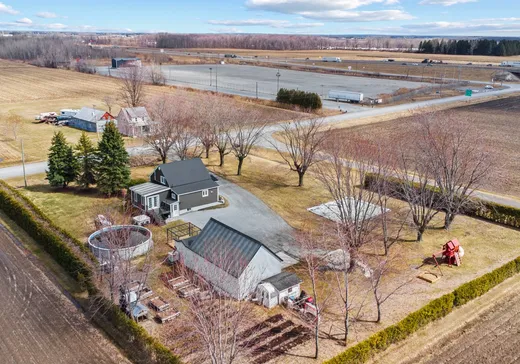 Two or more stories for sale - 2128 Rg Charlotte, St-Simon-De-Bagot, J0H1Y0