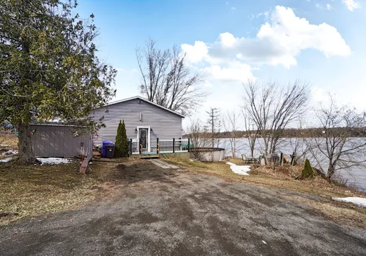 Maison à vendre - 148 Ch. Émile-Pilon, Pointe-Fortune, J0P 1N0