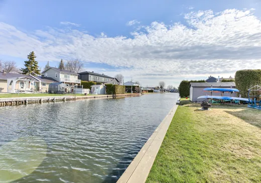 Maison à étages à vendre - 316 6e Rue, Saint-Zotique, J0P1Z0