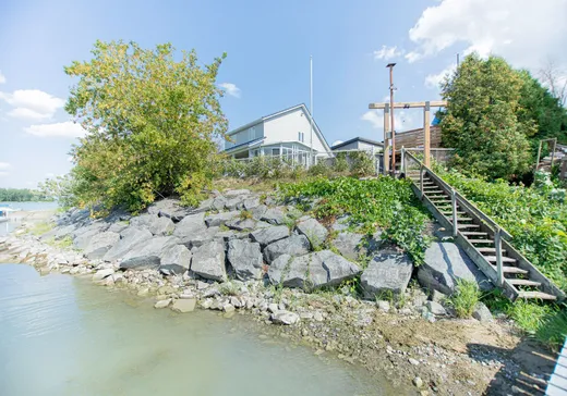 Maison à vendre - 80 Rue Viau, Contrecoeur, J0L 1C0