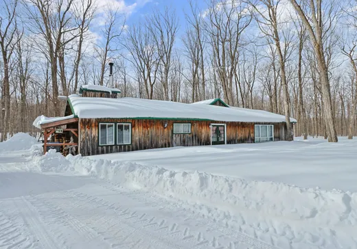 Two or more stories for sale - 760 Mtée Noire, Sainte-Justine-De-Newton, J0P1T0
