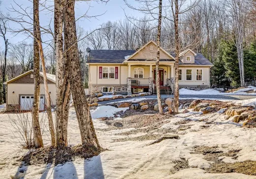 Bungalow for sale - 30 Ch. de la Montagne, Notre-Dame-de-la-Merci, J0T1A0