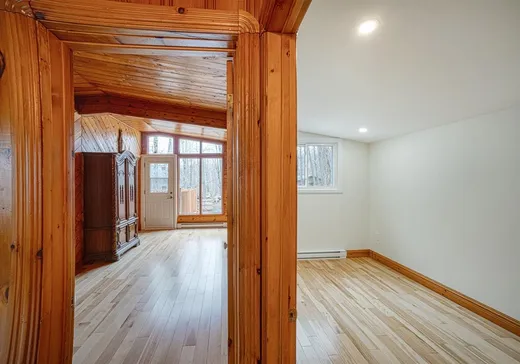 Maison à vendre - 120 Rue de Coubertin, Saint-Calixte, J0K 1Z0
