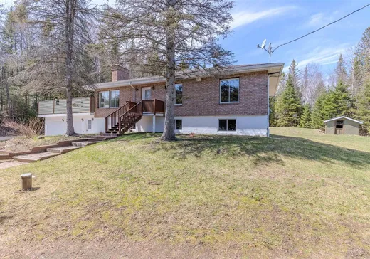 Maison à vendre - 5680 Ch. des Hauteurs, Sainte-Adèle, J8B 1N5