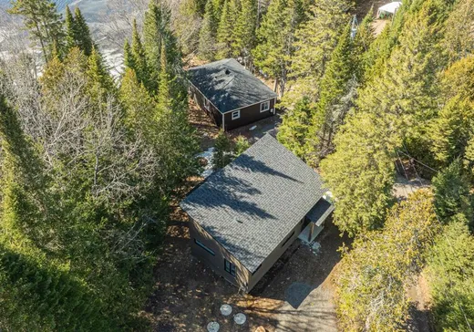 Maison à vendre - 3905-3909 Ch. Paiement, Sainte-Agathe-des-Monts, J8C 0P5