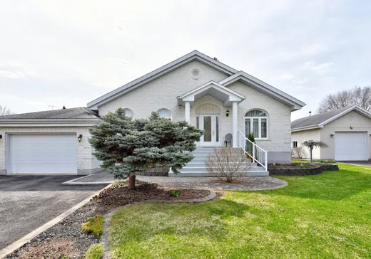 Two or more stories for sale - 1258 Av. des Pins, St-Thomas-De-Joliette, J0K3L0