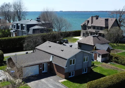 Maison à vendre - 15 Rue Monette, Salaberry-de-Valleyfield, J6T 3G9