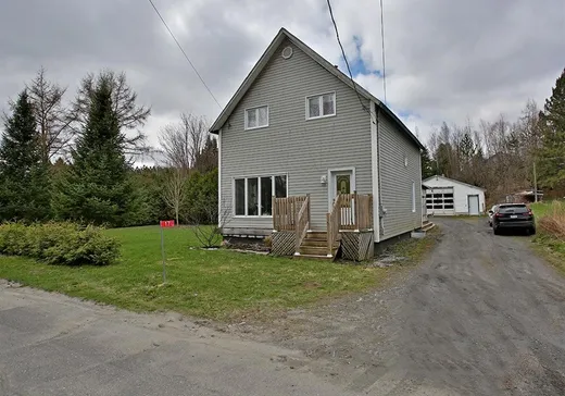 Un étage et demi à vendre - 17 Ch. de Nelson, Coaticook, J1A2S2