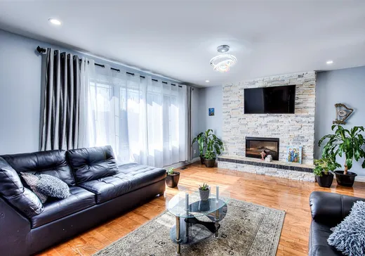 House for sale - 8140 Av. San-Francisco, Brossard, J4X 1Y4