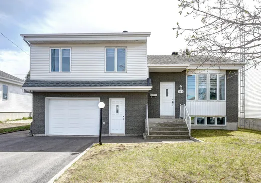 Maison à étages à vendre - 304 Boul. Girouard, Saint-Eustache, J7R5H3
