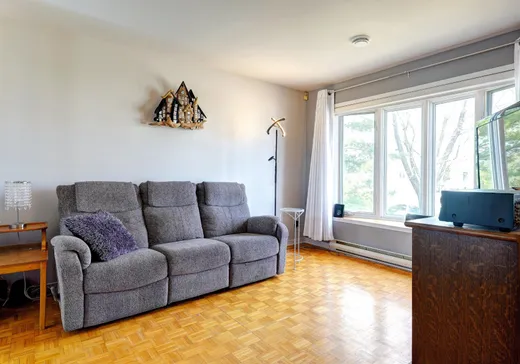 Maison à vendre - 304 Boul. Girouard, Saint-Eustache, J7R 5H3