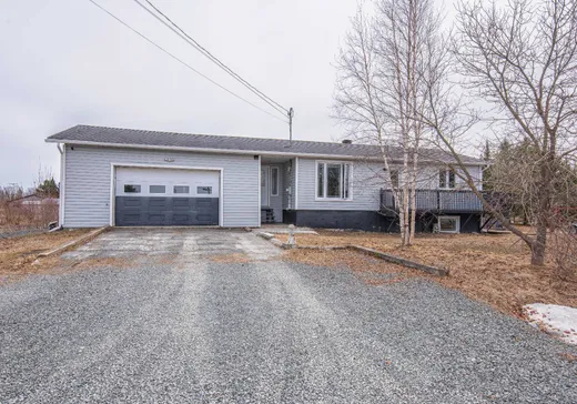 Maison à étages à vendre - 143 Rue Marguerite-Bourgeoys, Val-d'Or, J9P4N7