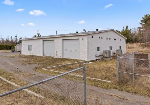 Maison à vendre - 2742Z Ch. du Lac, Saint-Norbert, J0K 3C0