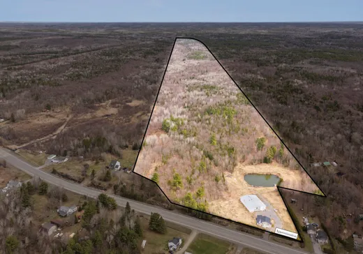Maison à vendre - 2742Z Ch. du Lac, Saint-Norbert, J0K 3C0