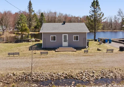 Two or more stories for sale - 3244 Rue du Domaine-Michel, Saint-Norbert, J0K3C0