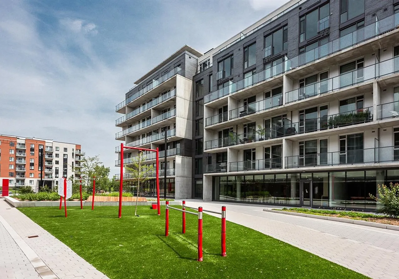 Condo à vendre - 200 Boul. Marcel-Laurin, Montréal (Saint-Laurent), H4M 0B1