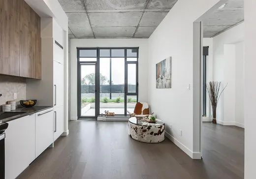Condo à vendre - 200 Boul. Marcel-Laurin, Montréal (Saint-Laurent), H4M 0B1