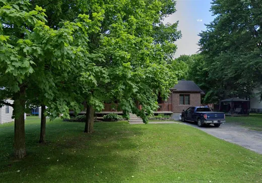 Bungalow for sale - 5 Rue Laurin, Lachute, J0V1X0
