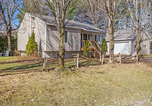 Bungalow à vendre - 1059 Rue Langlois, Saint-Jérôme, J5L1V4