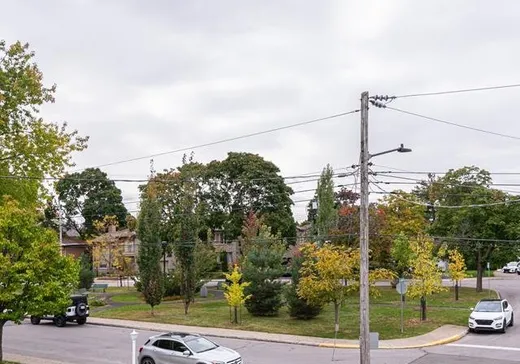 Maison à vendre - 8805 Rue Girardin, Montréal (Saint-Léonard), H1R 2E4