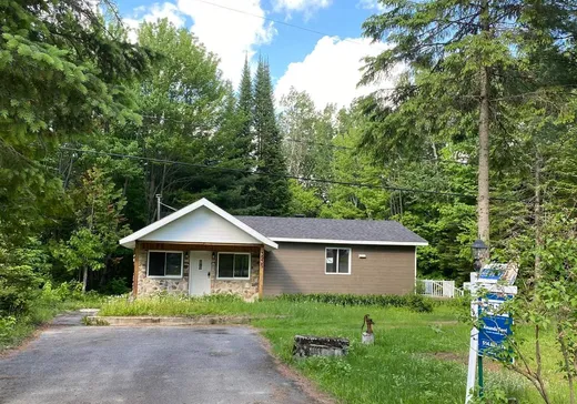 Maison à vendre - 3935 1re rue du Lac-Mondor, Saint-Damien, J0K 2E0