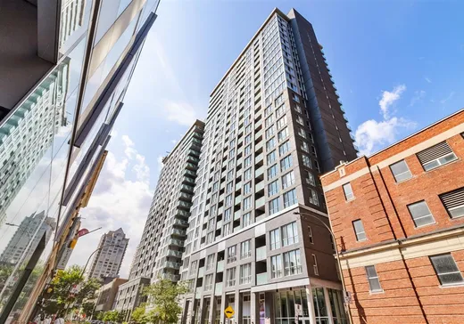 Condo à vendre - 1211 Rue Drummond, Montréal (Centreville), H3G 0E6