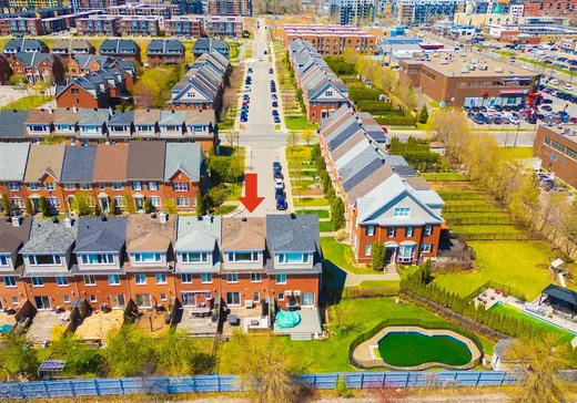 Maison à vendre - 2116 Rue John-McCurdy, Montréal (Saint-Laurent), H4R 3H8