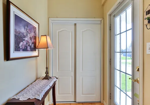 Maison à vendre - 239 Rue Fontaine, Saint-Jean-sur-Richelieu, J2Y 1G6