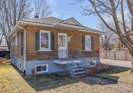 Chalet à vendre - 176 46e Rue E., Charlesbourg, G1H2P4