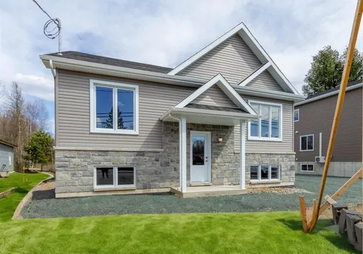 Bungalow for sale - 8165 Rue André-Cyrenne, Becancour, G9H5E8